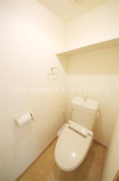 トイレ　（類似室内）