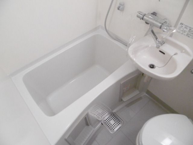 バス・シャワールーム　★別部屋参考写真★