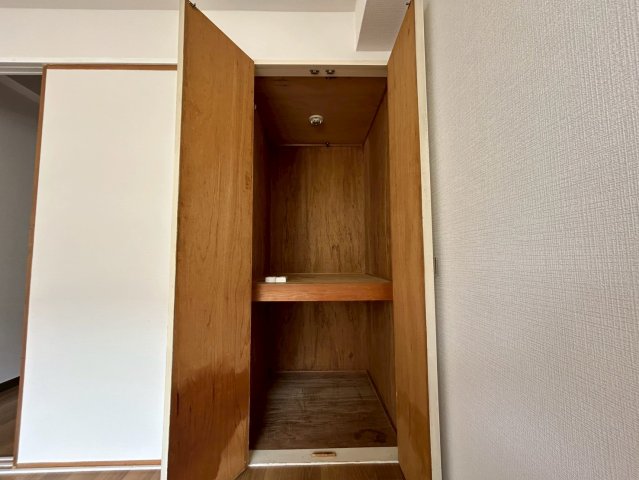 収納　建商101ビル