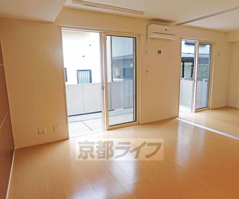 居室・リビング　眩いぐらいの光が～！