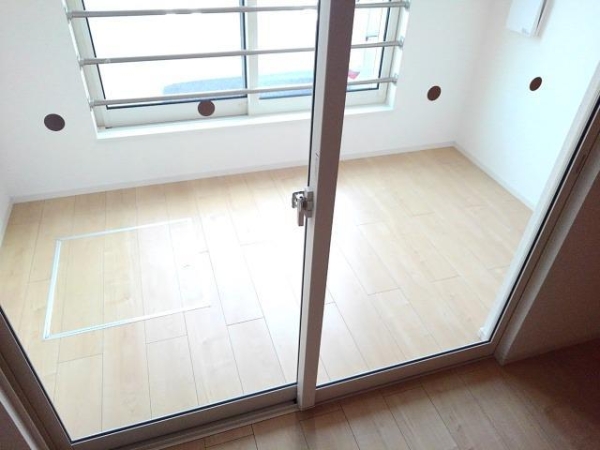 バルコニー　2.5帖のサンルームです