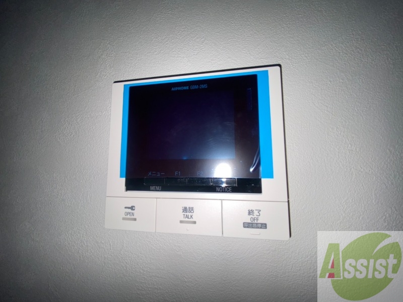 セキュリティ　ＴＶモニター付インターホンです。来客者の顔が見えるので安心！