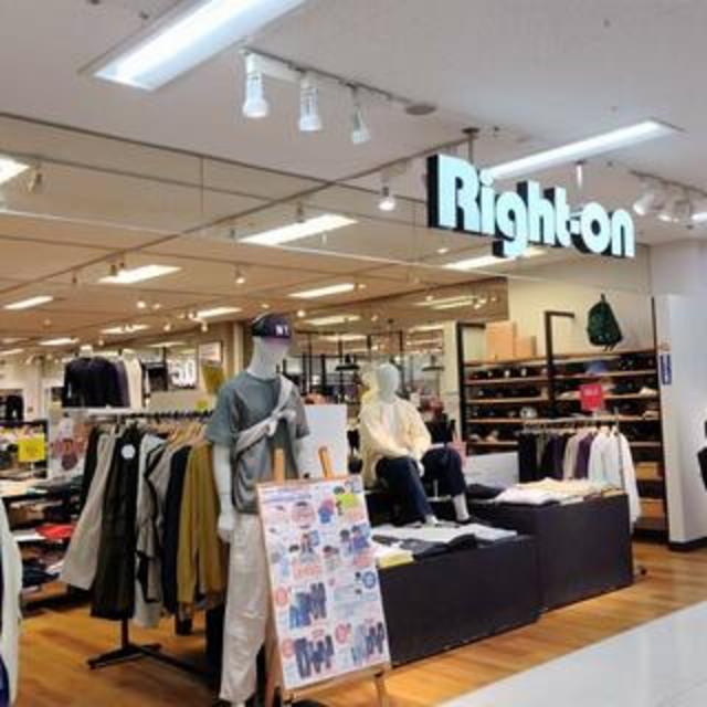 ショッピングセンター　ライトオン岸和田カンカンベイサイドモール店（ショッピングセンター）まで741m