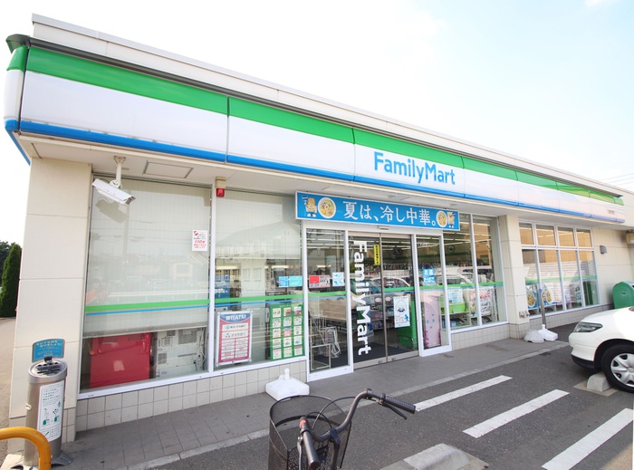 コンビニ　ファミリーマート川越寺尾店（コンビニ）まで900m