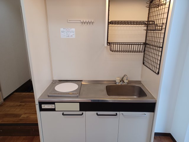 キッチン　別部屋参考用写真
