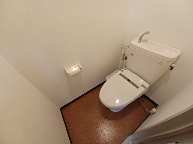 トイレ　別部屋参考用写真