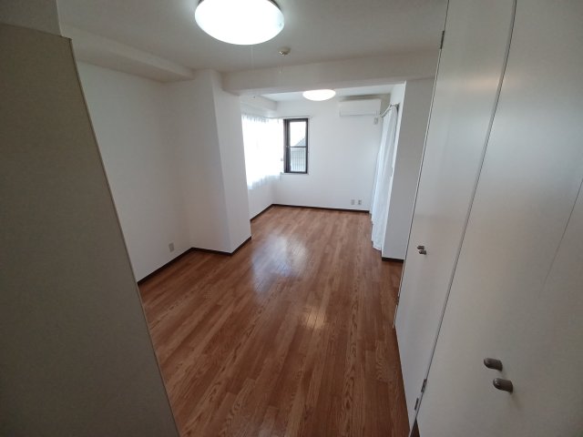 居室・リビング　別部屋参考用写真