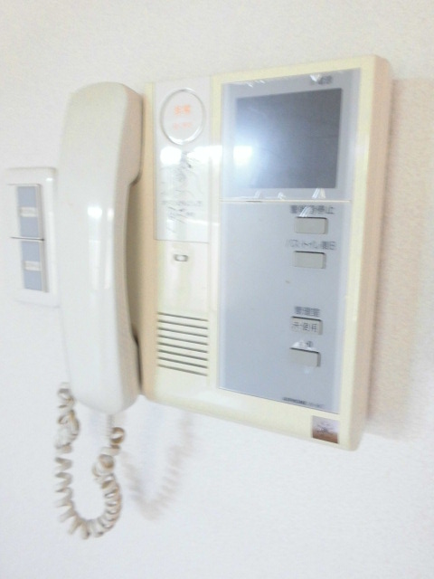 セキュリティ　※同物件、別部屋になります。