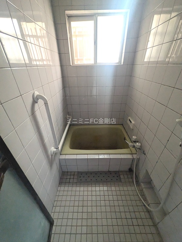 美原区平尾貸家の風呂写真