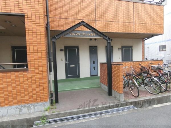 エントランス　エントランス