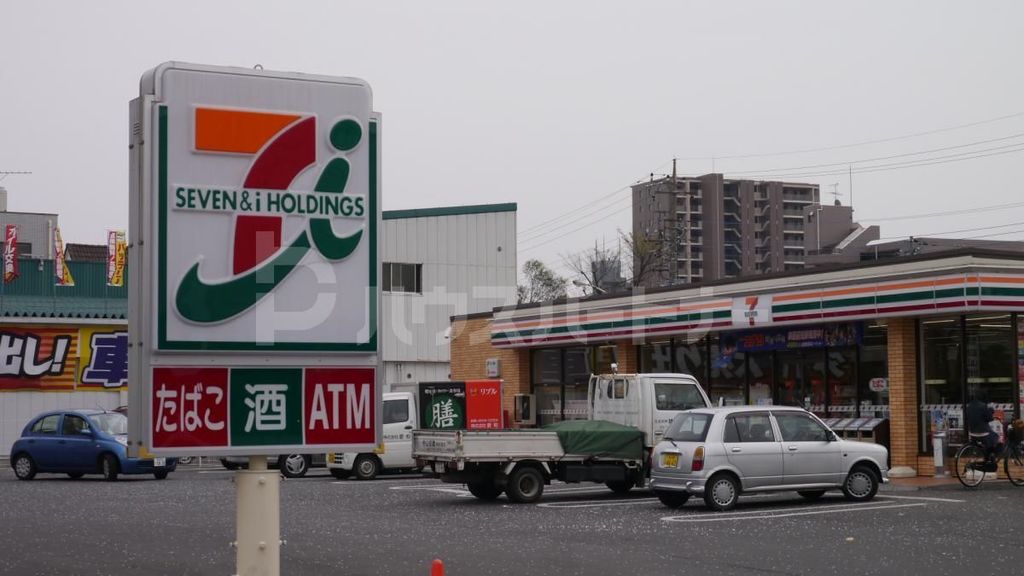 コンビニ　セブン-イレブン 南流山４丁目店（コンビニ）まで120m