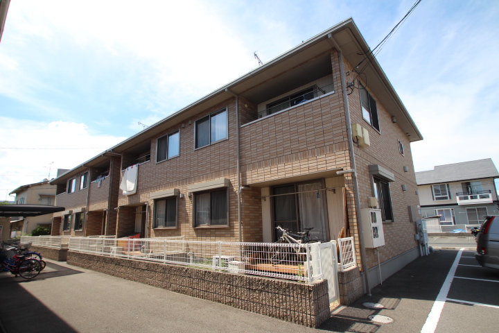 建物外観　Nスタイルホームにお任せ下さい♪