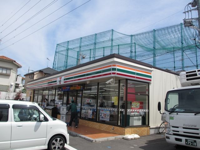 その他　セブンイレブン（その他）まで380m