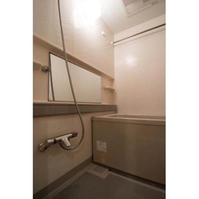 バス・シャワールーム　※写真は同タイプ住戸です。