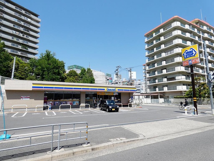 コンビニ　ミニストップ都島友渕店（コンビニ）まで290m