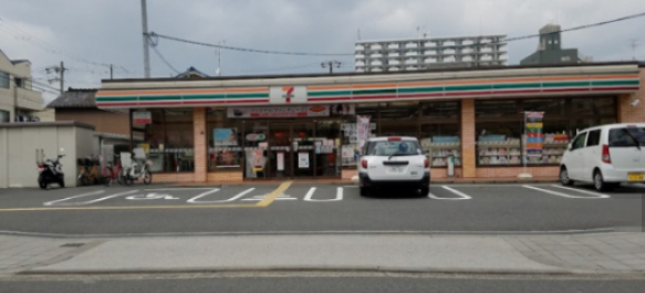 コンビニ　セブンイレブン 大阪今津中1丁目店（コンビニ）まで133m