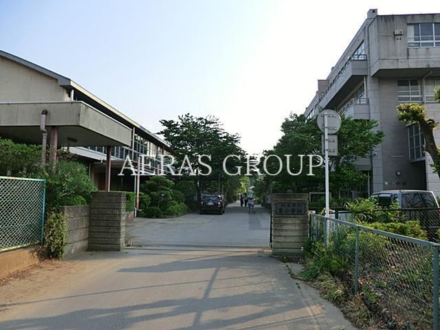 小学校　北本市立東小学校（小学校）まで1166m