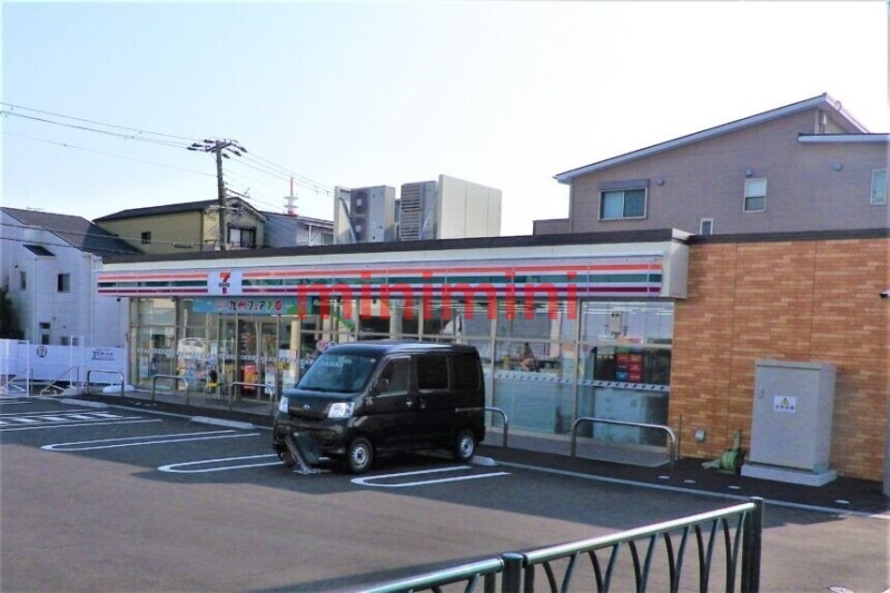 コンビニ　セブンイレブン吹田東御旅町店（コンビニ）まで453m
