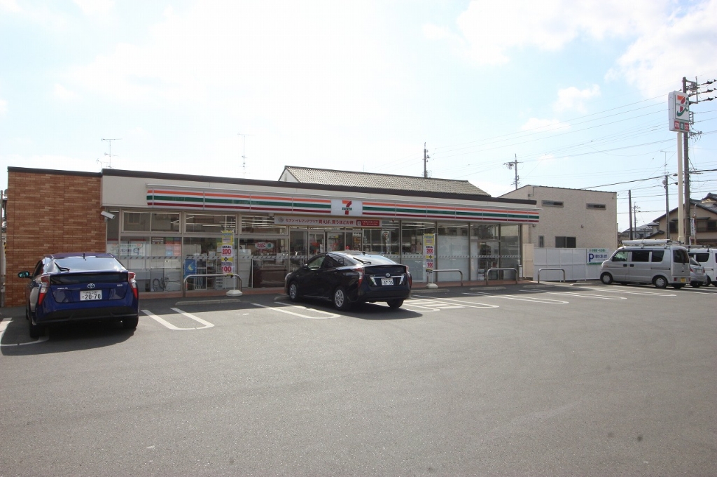 コンビニ　セブンイレブン 浜松幸町店（コンビニ）まで624m