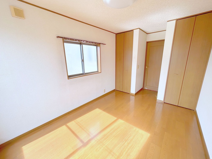 荒川様貸家の居間写真