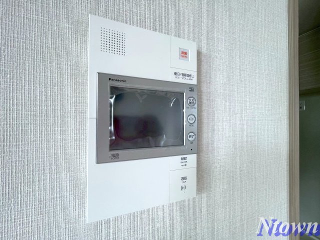 セキュリティ　モニター付きインターフォンです。