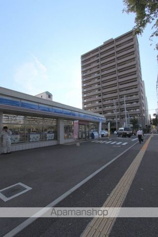コンビニ　ローソン高松番町三丁目店（コンビニ）まで294m