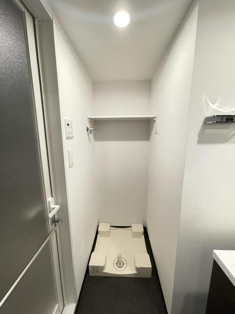 玄関　洗濯機置き場
