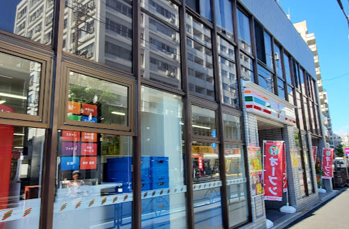 コンビニ　セブンイレブン 中野5丁目早稲田通り店（コンビニ）まで232m