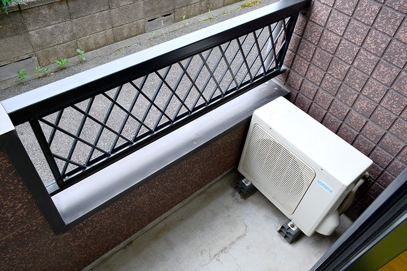 バルコニー　異なる場合は現況を優先します。