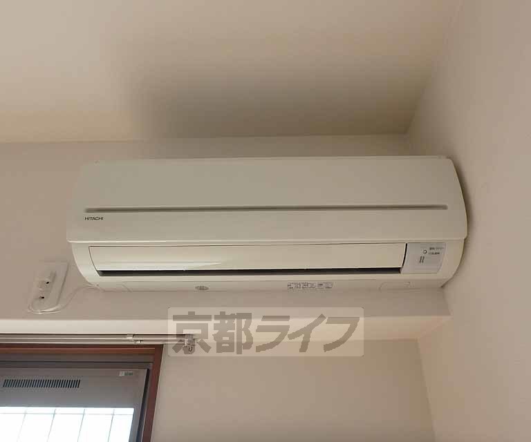 その他設備　真夏と真冬のお部屋を快適にしてくれます