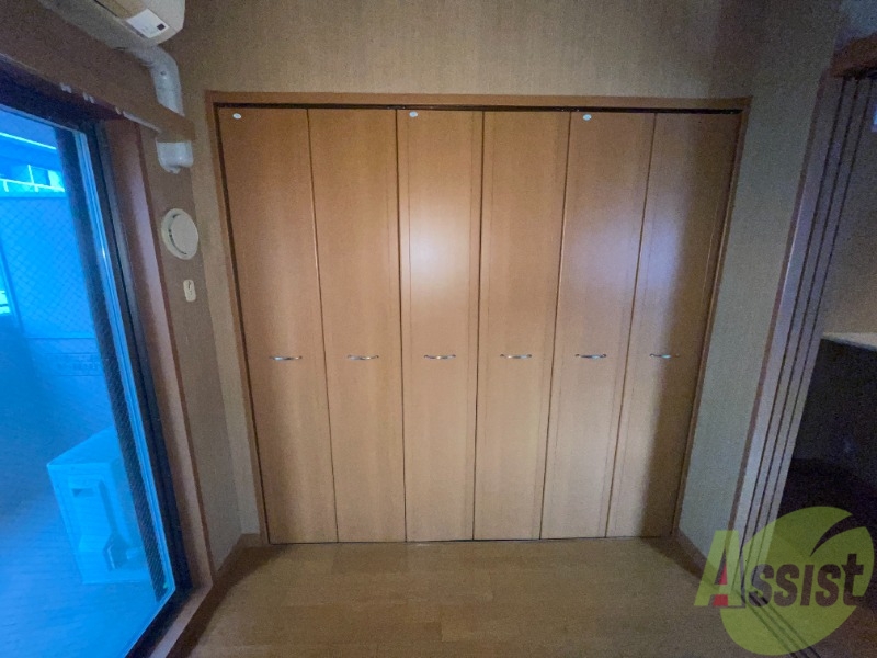 収納　クローゼットがありました。お洋服や荷物はここへ