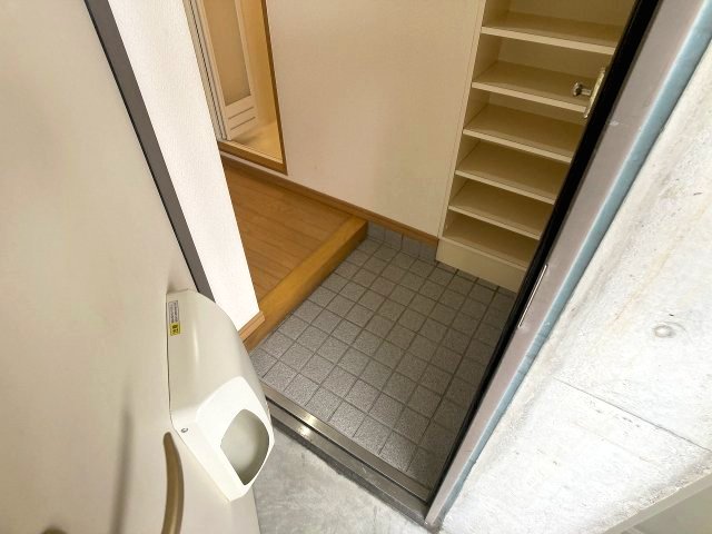 玄関　2026年10月撮影