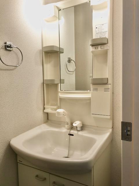 洗面設備　同仕様写真