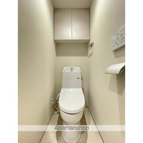 コンフォリア・リヴ茅場町のトイレ写真