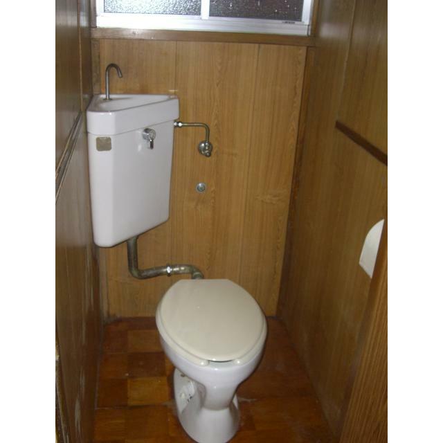渡田新町貸家のトイレ写真
