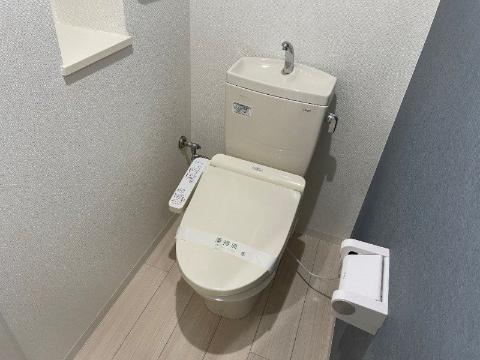 トイレ　トイレ