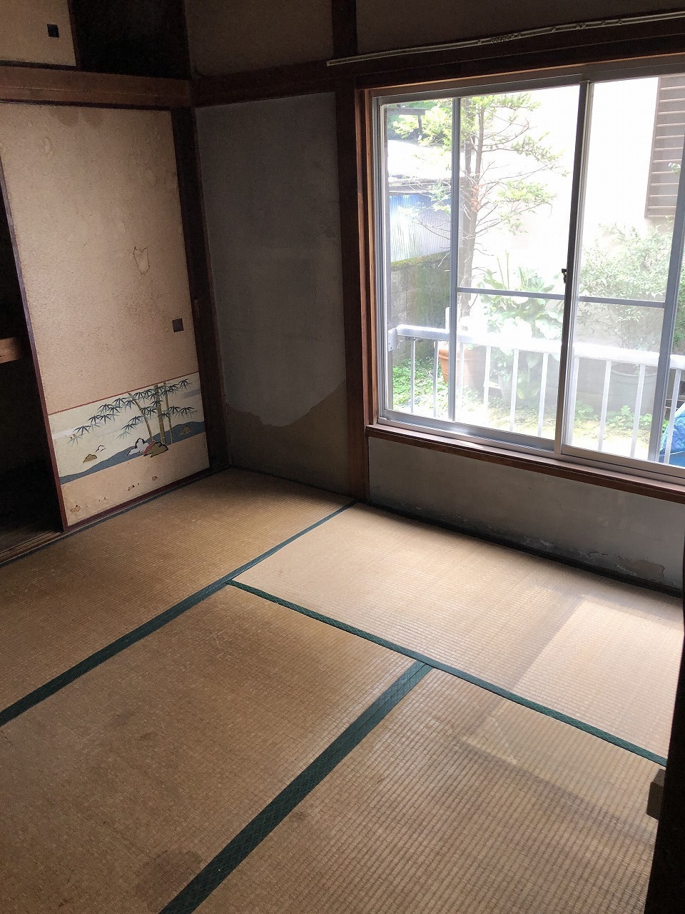 松寿荘の居間写真
