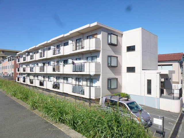 建物外観　おしゃれな外観です☆