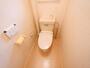 トイレ　落ち着いたトイレです