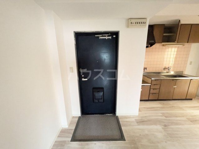 エトワルKの玄関写真