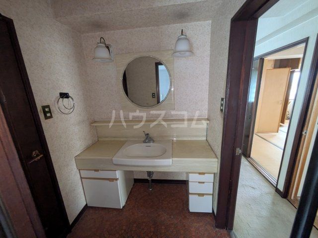 千種区平和が丘3丁目戸建の内装写真