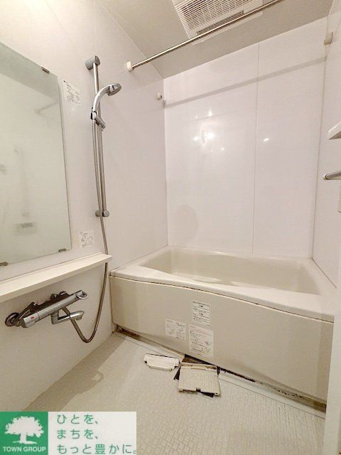コンフォリア駒場の風呂写真