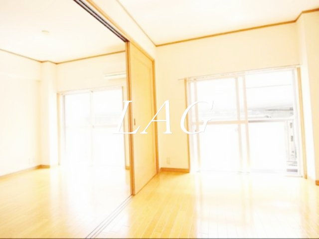 居室・リビング　洋室のお部屋です。