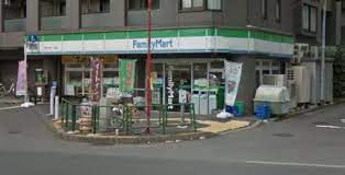 コンビニ　ファミリーマート 高井戸西一丁目店（コンビニ）まで307m