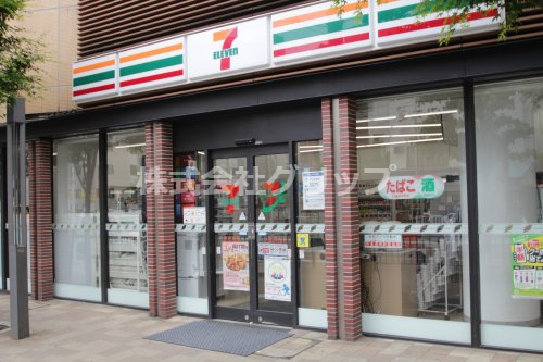 コンビニ　セブンイレブン 横浜日ノ出町駅前店（コンビニ）まで277m