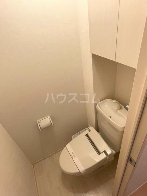 アゼリア A棟のトイレ写真