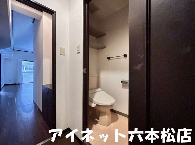 トイレ　落ち着く空間ですね