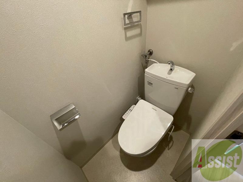 トイレ　こちらはトイレです。清潔感があり、安心して使用できます。