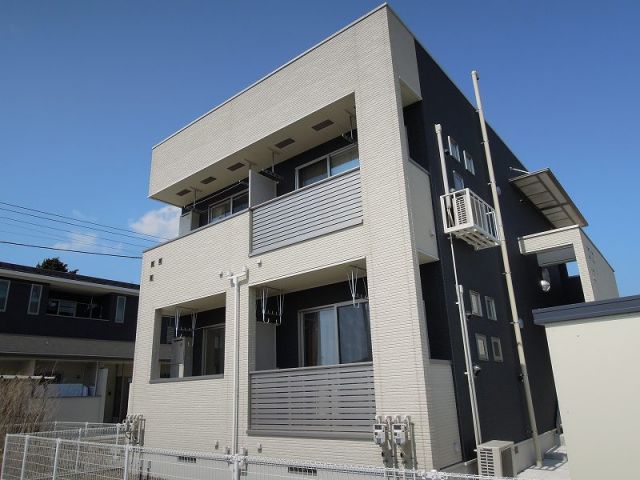 ＪＲ八戸線 長苗代駅 徒歩13分 築15年