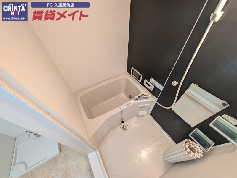 バス・シャワールーム　同物件別室反転タイプ画像